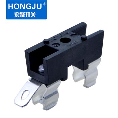 安裝保險(xiǎn)絲座方法需合理 安裝保險(xiǎn)絲座方法需合理